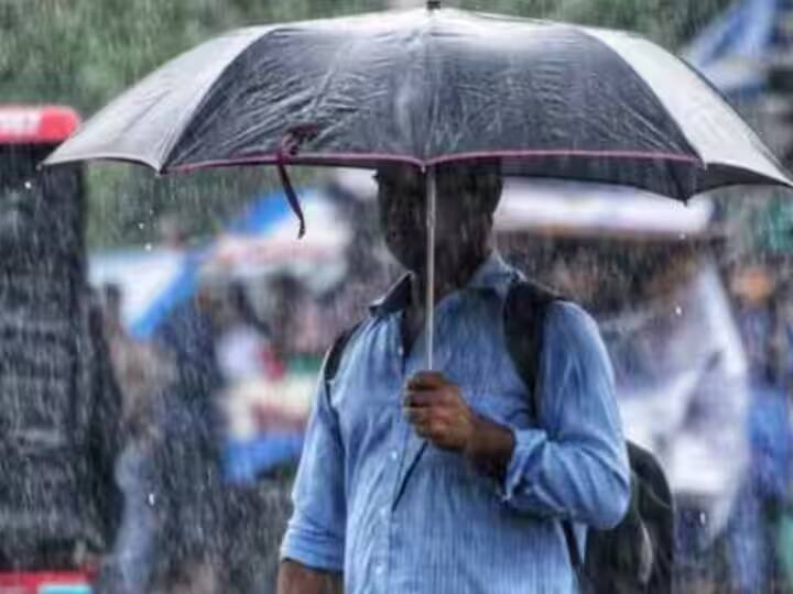Weather Update News Chance of heavy rain in Himachal Pradesh and Uttarakhand Weather Update : हिमाचलसह उत्तराखंडमध्ये मुसळधार पाऊस, अनेक राज्यात आज जोरदार पावसाचा इशारा; वाचा हवामान विभागाचा अंदाज