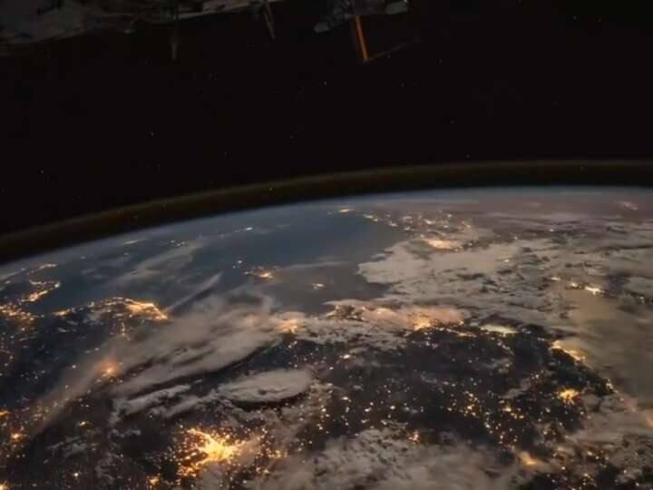 Fact Check old visuals captured by International Space Station going viral as Video from Chandrayaan 3 Chandrayaan 3 Landing: स्पेस से पृथ्वी का अमेजिंग व्यू, क्या सच में चंद्रयान-3 से कैप्चर किया गया यह वीडियो? जानें इसकी सच्चाई