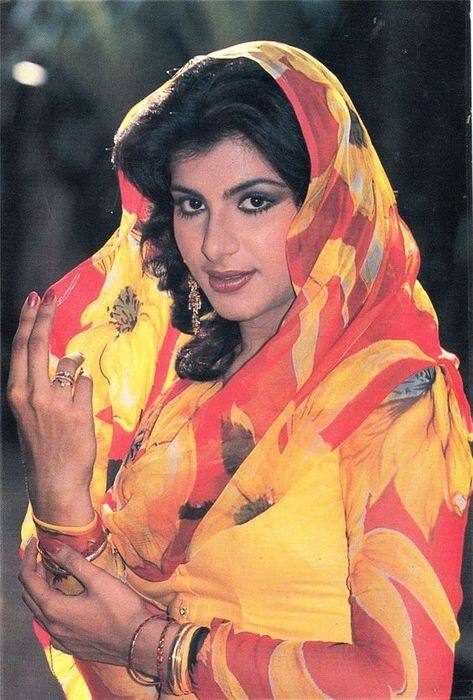 ਧਰਮਿੰਦਰ ਦੀ ਰੰਗੀਨ ਮਿਜ਼ਾਜੀ ਦਾ ਅੰਦਾਜ਼ਾ ਇਸ ਗੱਲ ਤੋਂ ਲਗਾਇਆ ਜਾ ਸਕਦਾ ਹੈ ਕਿ ਦੋ ਵਿਆਹ ਹੋਣ ਦੇ ਬਾਵਜੂਦ ਉਨ੍ਹਾਂ ਨੇ ਆਪਣੇ ਤੋਂ 27 ਸਾਲ ਛੋਟੀ ਅਭਿਨੇਤਰੀ ਅਨੀਤਾ ਰਾਜ ਨਾਲ ਅਫੇਅਰ ਚਲਾਇਆ ਅਤੇ ਗੱਲ ਵਿਆਹ ਤੱਕ ਵੀ ਪਹੁੰਚ ਗਈ। ਇਸ ਹੇਮਾ ਮਾਲਿਨੀ ਨੇ ਪੁਰਜ਼ੋਰ ਵਿਰੋਧ ਕੀਤਾ ਅਤੇ ਸੰਨੀ ਦਿਓਲ ਵੀ ਬਗ਼ਾਵਤ 'ਤੇ ਉੱਤਰ ਆਏ। ਤਾਂ ਜਾ ਕੇ ਧਰਮਿੰਦਰ ਸ਼ਾਂਤ ਹੋ ਕੇ ਬੈਠੇ।