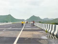 समृद्धी महामार्गावर रिल्स काढाल, तर तुरुंगात जाल; महामार्ग पोलिसांचा गंभीर इशारा