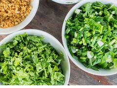 Coriander Mint Pulao Recipe : சத்தான சுவையான லஞ்ச் பாக்ஸ் ரெசிபி தேடுறீங்களா..? கொத்தமல்லி புதினா ரெசிபி இதோ!