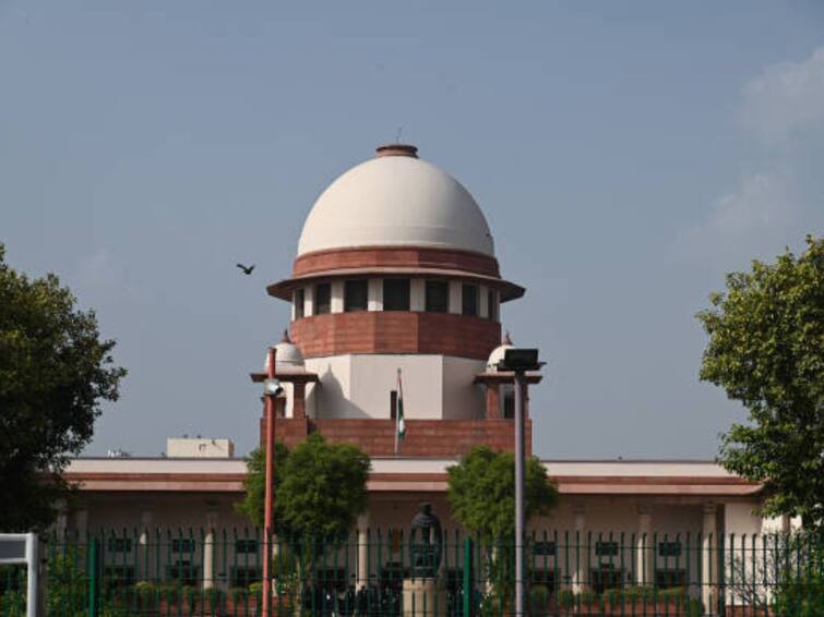 Manipur Violence SC Seeks SG Mehta's Assistance On 3 Reports Submitted By Ex-Women Judges' Panel Manipur Violence: SC Seeks SG Mehta's Assistance On 3 Reports Submitted By Ex-Women Judges' Panel