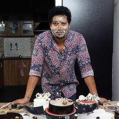 Nirupam Paritala: ఈ బర్త్ డే బాయ్ ని కనీసం కేక్ తిననివ్వలేదట పాపం!