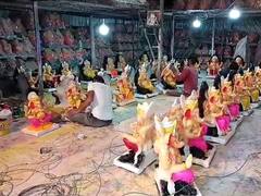 राज्यभरात गणेशोत्सवाची लगबग; कच्च्या मालाचे भाव वाढल्यानं यंदा मूर्तीच्या किमतींत 25 टक्क्यांची वाढ