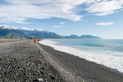 Beach Vacation: সমুদ্রের পাড়ে বেড়াতে যাচ্ছেন? ভাল করে গুছিয়ে নিন ব্যাগ, কী কী সঙ্গে নেবেন?