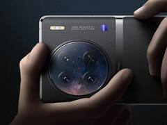 बेस्ट कैमरा स्मार्टफोन खरीदने के ये हैं शानदार ऑप्शन, कीमत और खूबियां यहां जान लीजिए