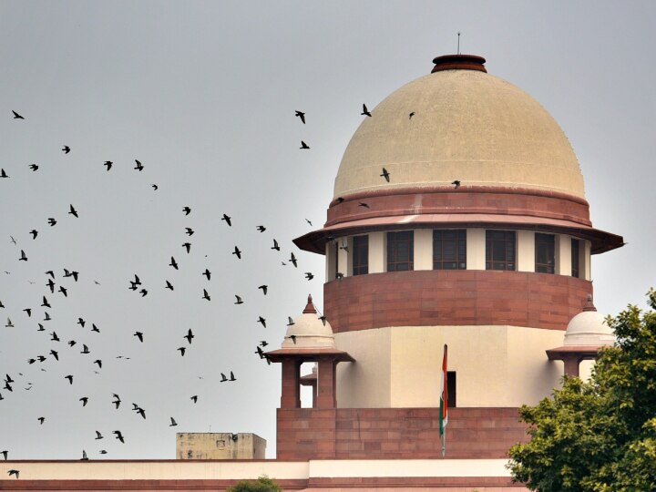 Supreme Court Dismisses Plea Seeking Validate Centre's Decision On ...