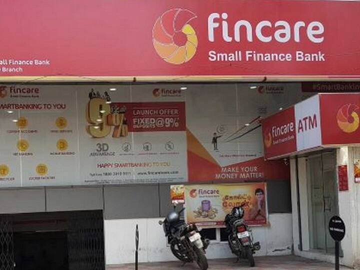 फिनकेयर स्मॉल फाइनेंस बैंक (Fincare Small Finance Bank): फिनकेयर स्मॉल फाइनेंस बैंक में एफडी की दरें अभी 9.11 फीसदी तक हैं.
