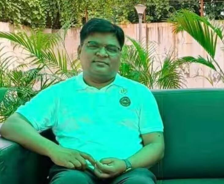 Delhi Crime News deputy director arrested who committed dushkarma with friend s daughter and make pregnant મિત્રની પુત્રી સાથે દુષ્કર્મ આચરનારા ડેપ્યુટી ડાયરેકટરની ધરપકડ, પત્નીએ પણ આપ્યો હતો સાથ