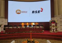 1 सितंबर से सेंसेक्स और अन्य BSE इंडाइसेज से बाहर होगा जियो फाइनेंशियल सर्विसेज