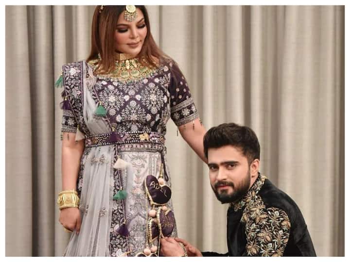 Adil Khan Claims Rakhi Sawant Never Had A ‘Miscarriage’, Alleges That She Paid Rs 3 Lakh To A Girl To File Rape Case Against Him Adil Khan Claims Rakhi Sawant Never Had A ‘Miscarriage’, Alleges That She Paid Rs 3 Lakh To A Girl To File Rape Case Against Him