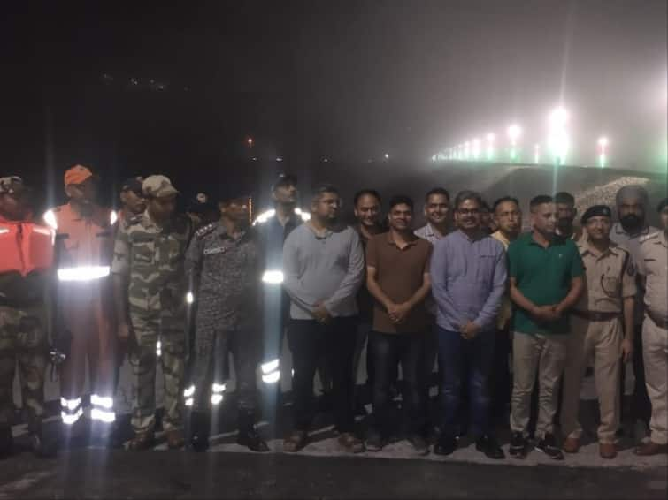 10 People Stuck In Koldam Dam In Himachal's Mandi Rescued After Late Night Ops 10 People Stuck In Koldam Dam In Himachal's Mandi Rescued After Late-Night Ops