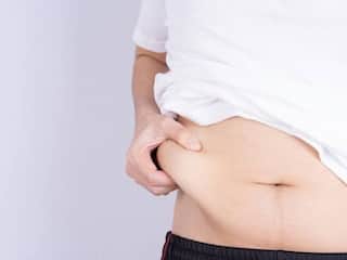 रूटीन में करें बस ये तीन बदलाव, तेजी से Belly Fat कम करने में मिलेगी मदद, ऐसी रखें Diet