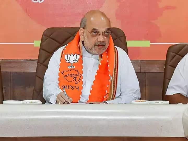 सर्वेक्षणानुसार, एनडीएला राजस्थानमध्ये 20 ते 22 जागा, मध्य प्रदेशात 24 ते 26 जागा, महाराष्ट्रात 1 ते 2 जागा, बिहारमध्ये 22 ते 24 जागा, पश्चिम बंगालमध्ये 16 ते 18 जागा आणि झारखंड राज्यात 10 ते 12 जागा मिळणं अपेक्षित आहे.