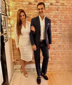 Esha Deol Inside Home: सनी देओल से भी आलीशान है बहन ईशा देओल का घर, यहां देखिए लिविंग से गार्डन तक की तस्वीरें