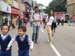 In Pics: ਪਹਾੜਾਂ ਦੀ ਰਾਣੀ ਸ਼ਿਮਲਾ 'ਚ ਲੰਮੇਂ ਸਮੇਂ ਬਾਅਦ ਨਿਕਲੀ ਧੁੱਪ, ਲੋਕਾਂ ਦੇ ਚਿਹਰਿਆਂ 'ਤੇ ਆਈ ਖੁਸ਼ੀ, ਵੇਖੋ ਤਸਵੀਰਾਂ