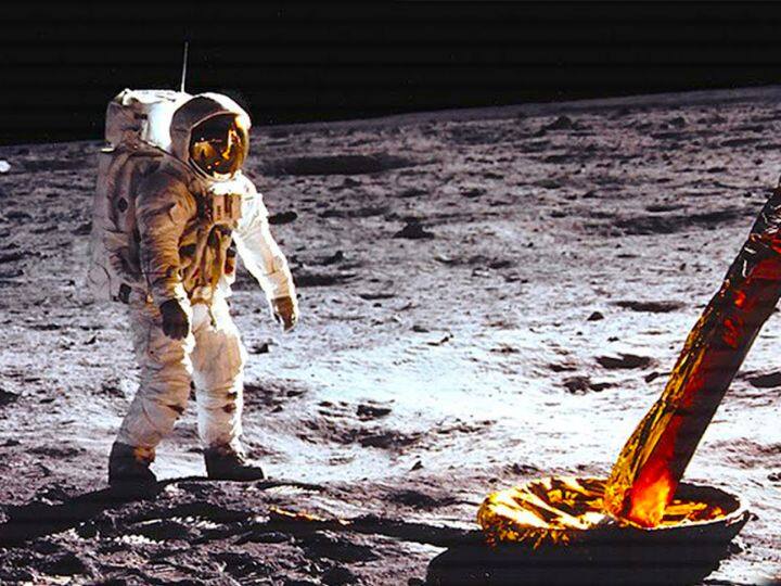 Moon Landing what do astronauts do when they go to the moon Watch this video shot on the moon land chandrayaan 3 landing जब चांद पर एस्ट्रोनॉट जाते हैं तो क्या करते हैं? देखें चांद की जमीन पर शूट हुआ ये वीडियो