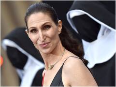 నిర్మాతలకు చెమటలు పట్టిస్తోన్న ‘ది నన్’ నటి బోనీ ఆరోన్స్ - ఏకంగా కోర్టులో దావా