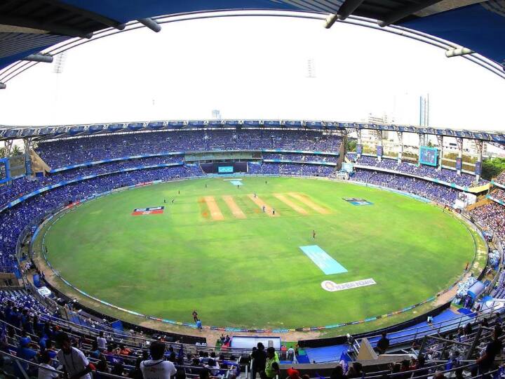 Mumbai police threatened before ICC World Cup 2023 IND vs NZ semi final match  Claims of major incident at wankhede stadium Know More Details IND vs NZ सेमीफायनल सामन्यापूर्वीच मुंबई पोलिसांना धमकी; वानखेडेवर मोठ्या घटना घडण्याचा दावा
