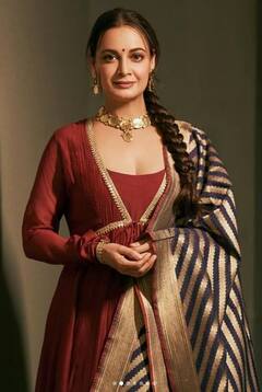 Dia Mirza: ਦੀਆ ਮਿਰਜ਼ਾ ਨੇ ਅਨਾਰਕਲੀ ਕੁੜਤੇ 'ਚ ਦਿਖਾਇਆ ਦੇਸੀ ਅਵਤਾਰ, ਫੈਨਜ਼ ਕਰ ਰਹੇ ਸਿੰਪਲ ਲੁੱਕ ਦੀ ਤਾਰੀਫ