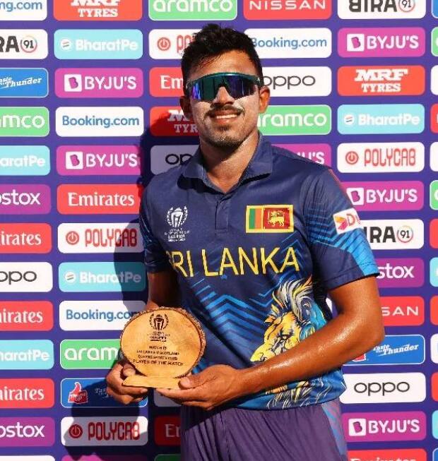 இலங்கை அணியின் முக்கிய சுழற்பந்து வீச்சாளராக தற்போது வலம் வருபவர் மகீஷ் தீக்ஷனா