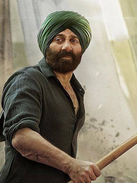 ਅਨਿਲ ਸ਼ਰਮਾ ਦੁਆਰਾ ਨਿਰਦੇਸ਼ਿਤ 'ਗਦਰ 2' ਨੇ ਹੁਣ ਤੱਕ ਕਈ ਰਿਕਾਰਡ ਤੋੜੇ ਹਨ। ਉਮੀਦ ਹੈ ਕਿ ਇਹ ਫਿਲਮ OTT 'ਤੇ ਵੀ ਕਈ ਰਿਕਾਰਡ ਤੋੜ ਸਕਦੀ ਹੈ। OTT ਲਈ ਲੋਕਾਂ ਨੂੰ ਥੋੜਾ ਇੰਤਜ਼ਾਰ ਕਰਨਾ ਪਵੇਗਾ।