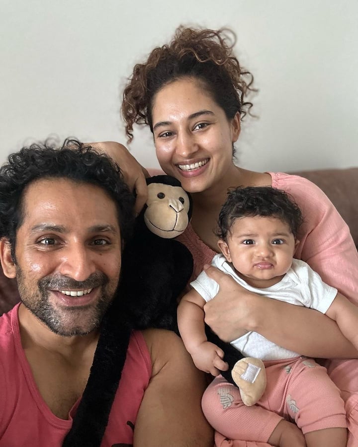 జాన్ కొక్కెన్ ఇటీవలే అజిత్ నటించిన ‘తునివు’ సినిమాలో మెయిన్ విలన్గా నటించారు.