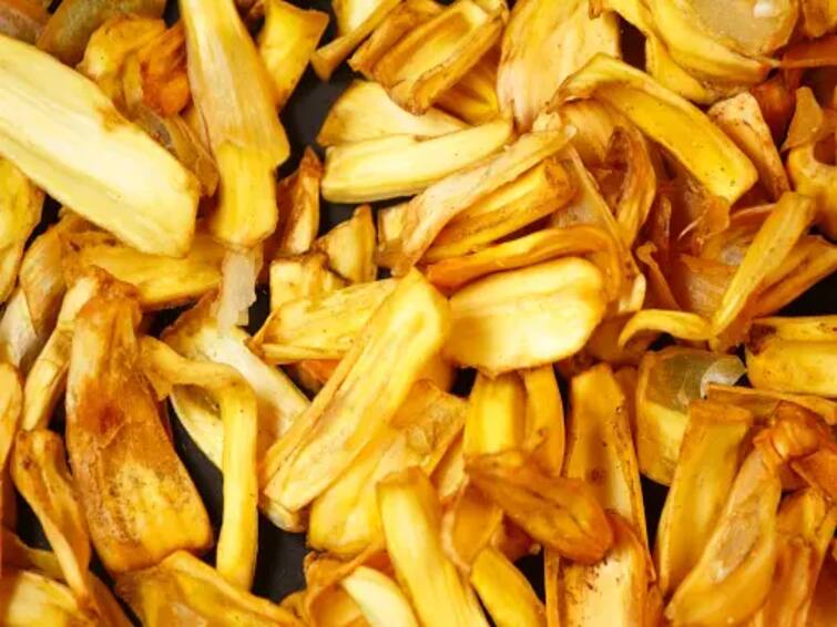 Crispy raw jackfruit chips procedure know how to cook Jackfruit Chips: சுவையான பலாக்காய் சிப்ஸ்.. மொரு மொரு சுவையில் செய்வது எப்படி..?