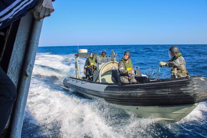 येत्या काळात क्वॉड देशांची सहमती असेल तर मलबार युद्धाभ्यासामध्ये इतर काही मित्र देशांचाही सहभाग केला जावू शकतो असं अमेरिकेच्या नौदल प्रमुखांनी म्हटलं आहे. (PTI Photo)