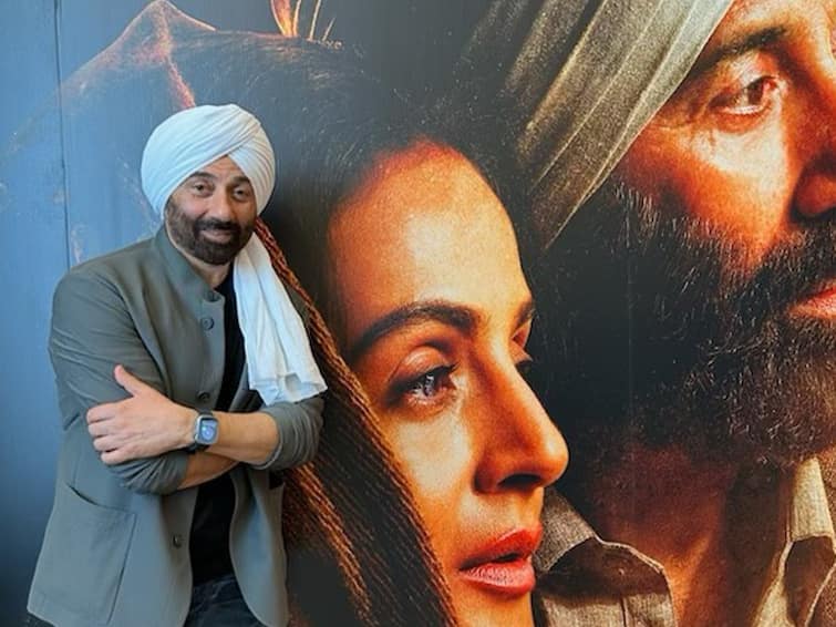 Gadar 2 OTT Release Sunny Deol Ameesha Patel Gadar 2 OTT Release know details here bollywood entertainment producer on gadar 2 ott release Gadar 2 OTT Release : सिनेमागृहात धुमाकूळ घातल्यानंतर 'गदर 2' ओटीटीवर येणार; जाणून घ्या कधी आणि कुठे पाहता येईल...