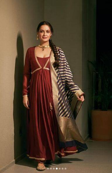 ਦੀਆ ਮਿਰਜ਼ਾ ਨੇ ਅਨਾਰਕਲੀ ਕੁੜਤੇ 'ਚ ਦਿਖਾਇਆ ਦੇਸੀ ਅਵਤਾਰ