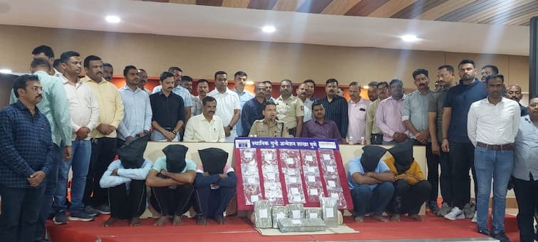 Baramati Crime News Muhurat from astrologer mystery of theft solved five arrested Baramati Crime : ज्योतिषाकडून मुहूर्त काढून चोरी, बारामतीमध्ये चार महिन्यांपूर्वी झालेल्या चोरीचा छडा, पाच जण अटकेत