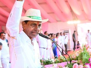 Telangana Polls: चुनाव की तारीखों के ऐलान से पहले ही BRS ने घोषित किए उम्मीदवार, जानें KCR के इस फैसले की वजह