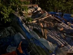 Wall Collapsed : मुंबईतील कुर्ल्यात संरक्षक भिंत घरांवर कोसळून तरुणीचा मृत्यू