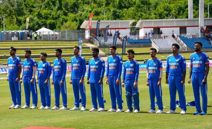 இந்த பட்டியலில் திலக் வர்மா பெயரும் இடம்பெற்றிருந்தது. இந்த தொடரில் அவர் களம் இறங்கினால், அதுவே ஒருநாள் தொடரில் அவரது அறிமுக போட்டியாக அமையும்.