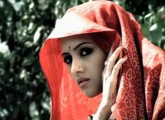 ग्लैमर वर्ल्ड क्विट करने से पहले खूब हंगामा मचा चुकी हैं Sana Khan, एक्ट्रेस के इस एड पर खूब हुई थी हाय तौबा 