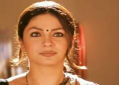 आमिर खान की 'चांद सिफारिश' तो Shahrukh Khan को दिखा 'घुंघटे में चंदा', ऐसे चांद के करीब पहुंचे बॉलीवुड सितारे