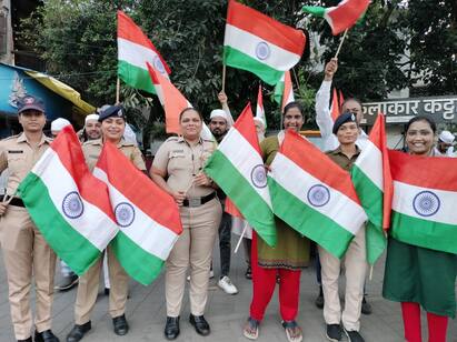 चांद्रयान मोहीम यशस्वी झाली आहे. त्यामुळे पुण्यात ठिकठिकाणी जल्लोष साजरा केला जात आहे.