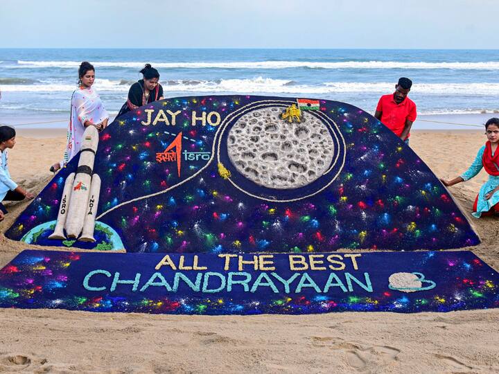 Students of Sudarsan Sand Art Institute created sand art at a beach in Puri. The sand art was dedicated to ISRO's Chandrayaan-3. (Image Source: PTI)