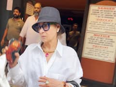 Dimple Kapadia Rushes Out Of Mumbai Theatre After Watching Sunny Deol's Gadar 2