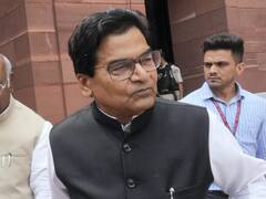 'जिनका दिमाग ढीला हो...' ओम प्रकाश राजभर के बयान पर राम गोपाल यादव का पलटवार