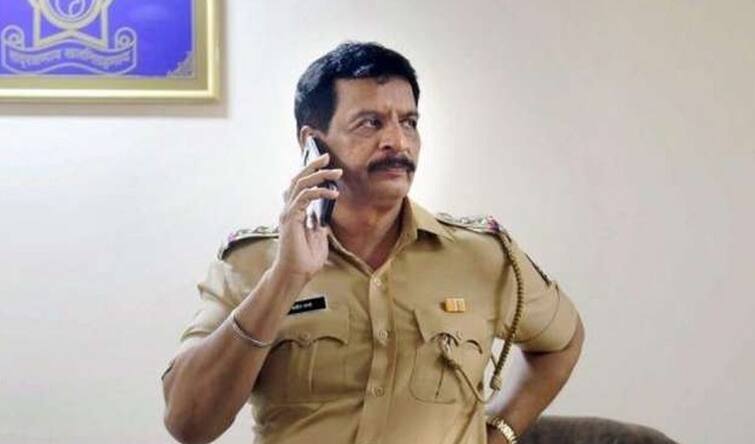 Antilia Bomb Case SC Grants Bail Ex-Mumbai Cop Pradeep Sharma Mansukh Hiran Murder know details Antilia Bomb Case: એન્ટિલિયા બોમ્બ કેસમાં ધરપકડ કરાયેલા પૂર્વ પોલીસ અધિકારી પ્રદીપ શર્માને રાહત, સુપ્રીમ કોર્ટે આપ્યા જામીન