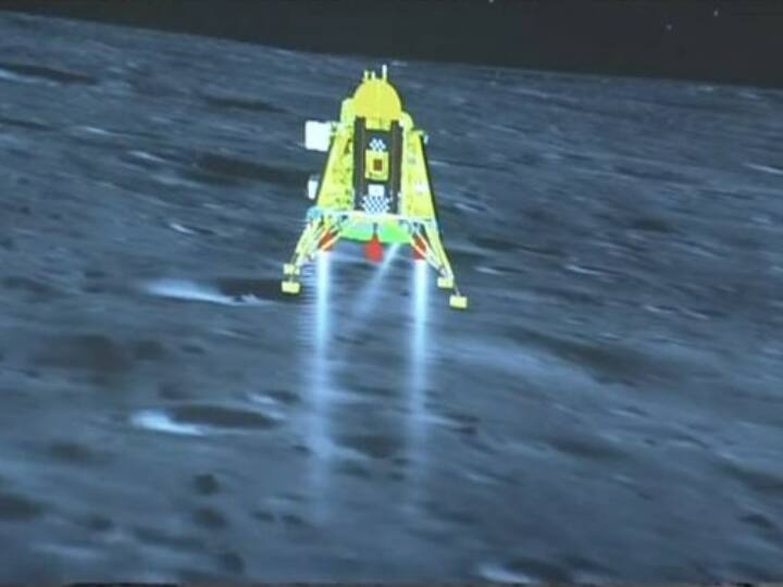 Chandrayaan 3 Soft Landing on Moon Know Why Nasa Artemis program Japan China is keen to send Moon Mission Chandrayaan 3: चांद बना सोलर सिस्टम में सबसे हॉट रियल एस्टेट, क्यों मून मिशन के लिए दुनियाभर के देशों में मची होड़