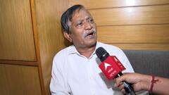 সার্জারির পর ছাড়া পেতে বুকে 'ব্যথা', এসএসকেএমে ভর্তি 'কালীঘাটের কাকু'