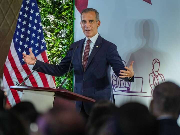 Most Important Country to me says Joe Biden to US Ambassador to India Eric Garcetti 'बाइडेन ने मुझे बताया भारत उनके लिए दुनिया में सबसे महत्वपूर्ण' : अमेरिकी राजदूत