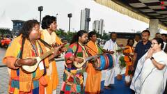 Chandrayaan 3 Landing: 'চাঁদের মাটিতে পা রাখল ভারত', মিলন মেলা প্রাঙ্গণে এসে কী বার্তা মমতার ?