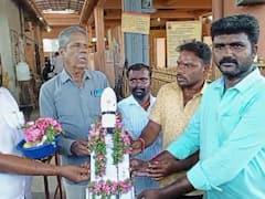 சந்திரயான் 3-க்காக ஸ்ரீ சந்திரபகவானுக்கு விஷேச அபிஷேகம்