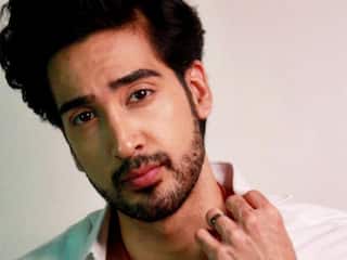 पर्दे पर टैटू का राज सुलझाते नजर आएंगे Rohit Raaj, टीवी पर कमबैक को लेकर 'झांसी की रानी' एक्टर ने ऐसे किया रिएक्ट