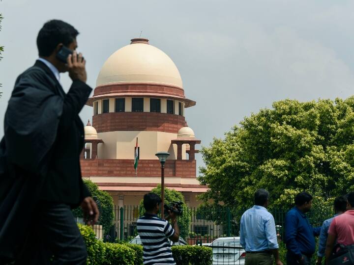 Article 370: जम्मू-कश्मीर पर सुनवाई के दौरान जब केंद्र ने सुप्रीम कोर्ट से कहा, पूर्वोत्तर के राज्यों का विशेष दर्जा...