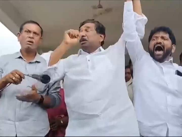 Telangana Assembly Polls: BRS leader Thatikonda Rajaiah Breaks Down After Being Denied Ticket — WATCH Telangana Assembly Polls: BRS leader Thatikonda Rajaiah Breaks Down After Being Denied Ticket — WATCH